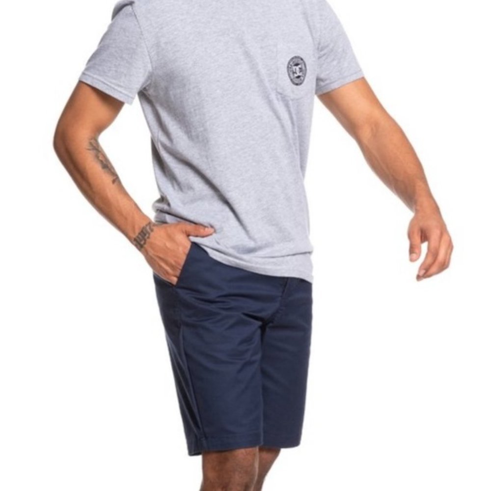 DC men’s chino shorts in navy blue straight fit